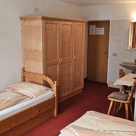 Отель Garni Reutlingen Кольфоско Экстерьер фото